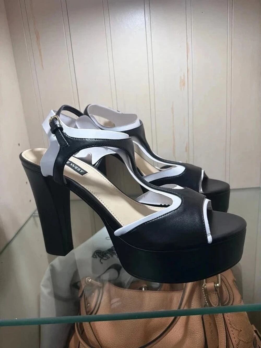 Nine West Naini Heels • US size 9 • black • NEW